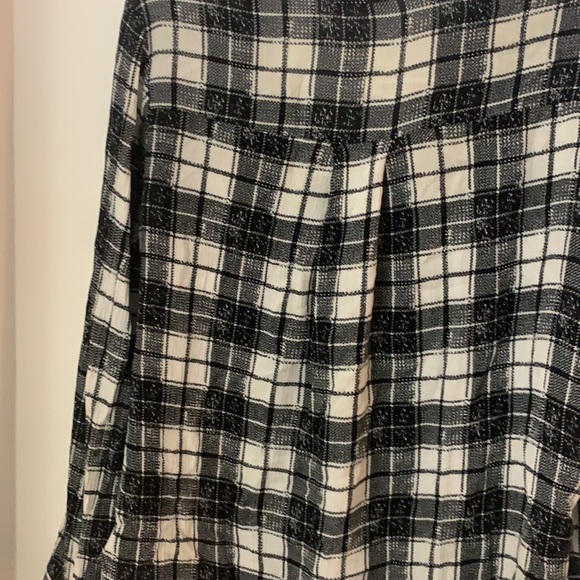 Lush Black and White Plaid Button Up Blouse - Picture 10 of 10